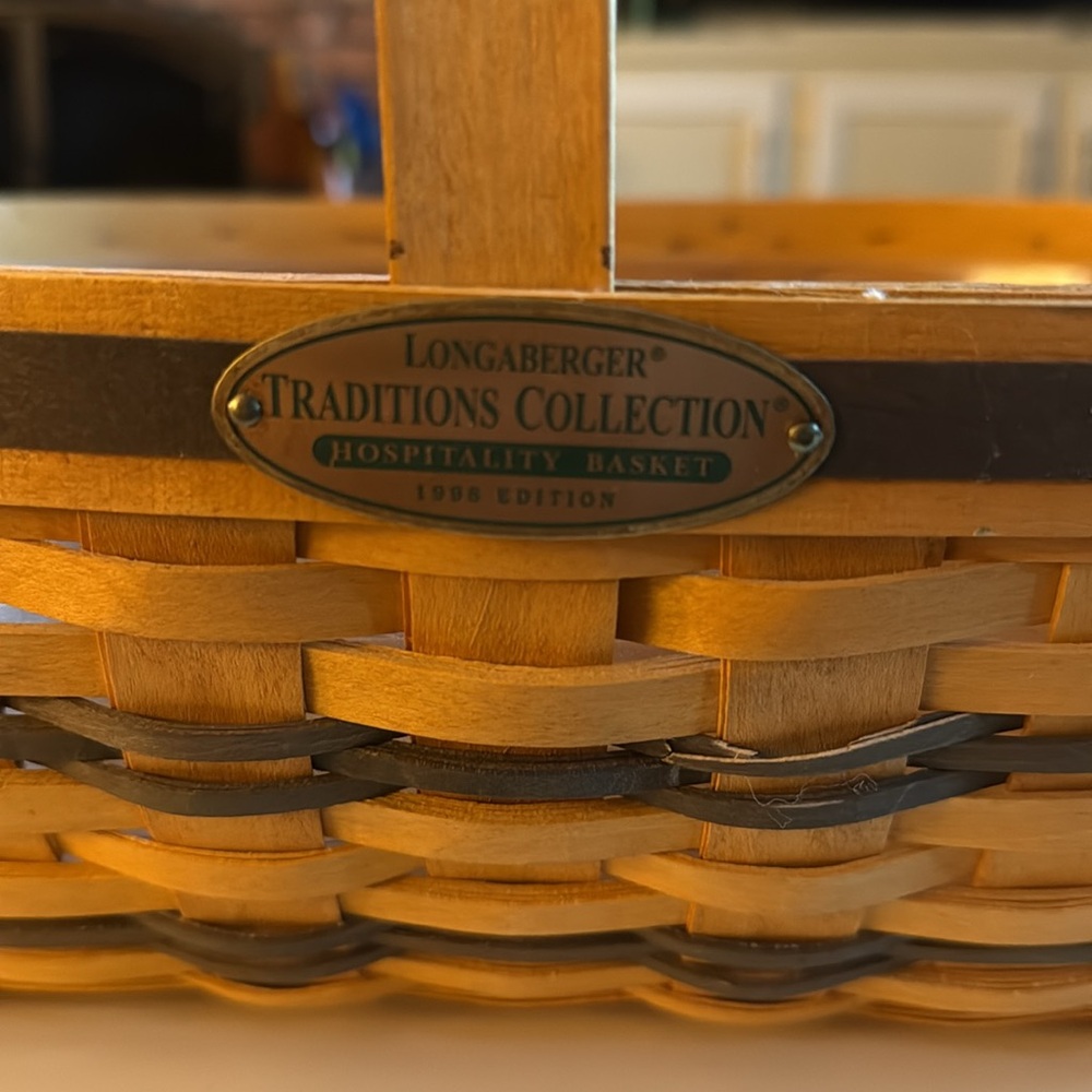 Longaberger Traditions Collection 1998 Edition “Hospitality Basket” - Picture 2 of 4
